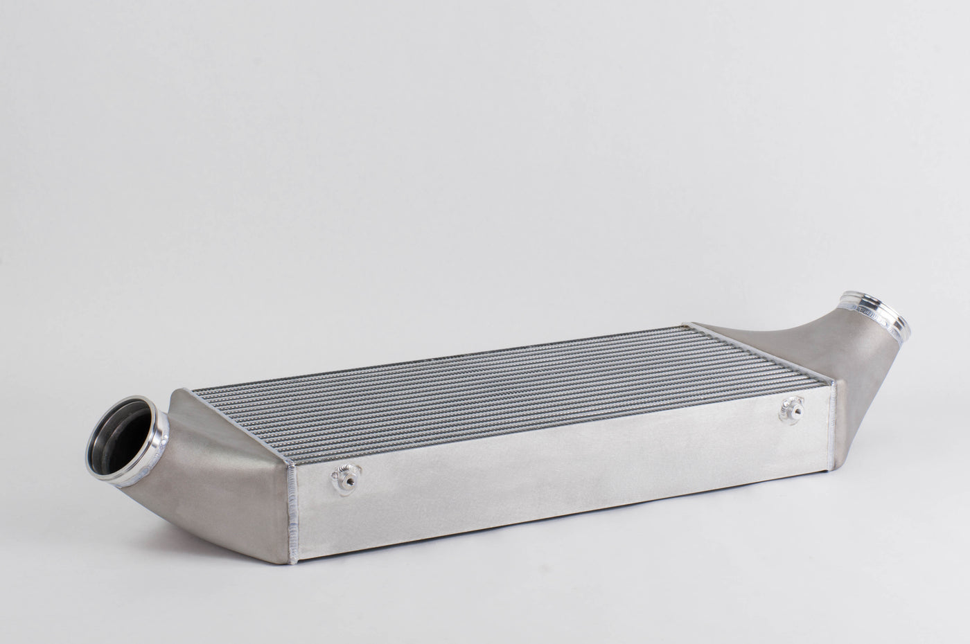 GTR 660 x 320 x 100 Intercooler - Cast Tanks