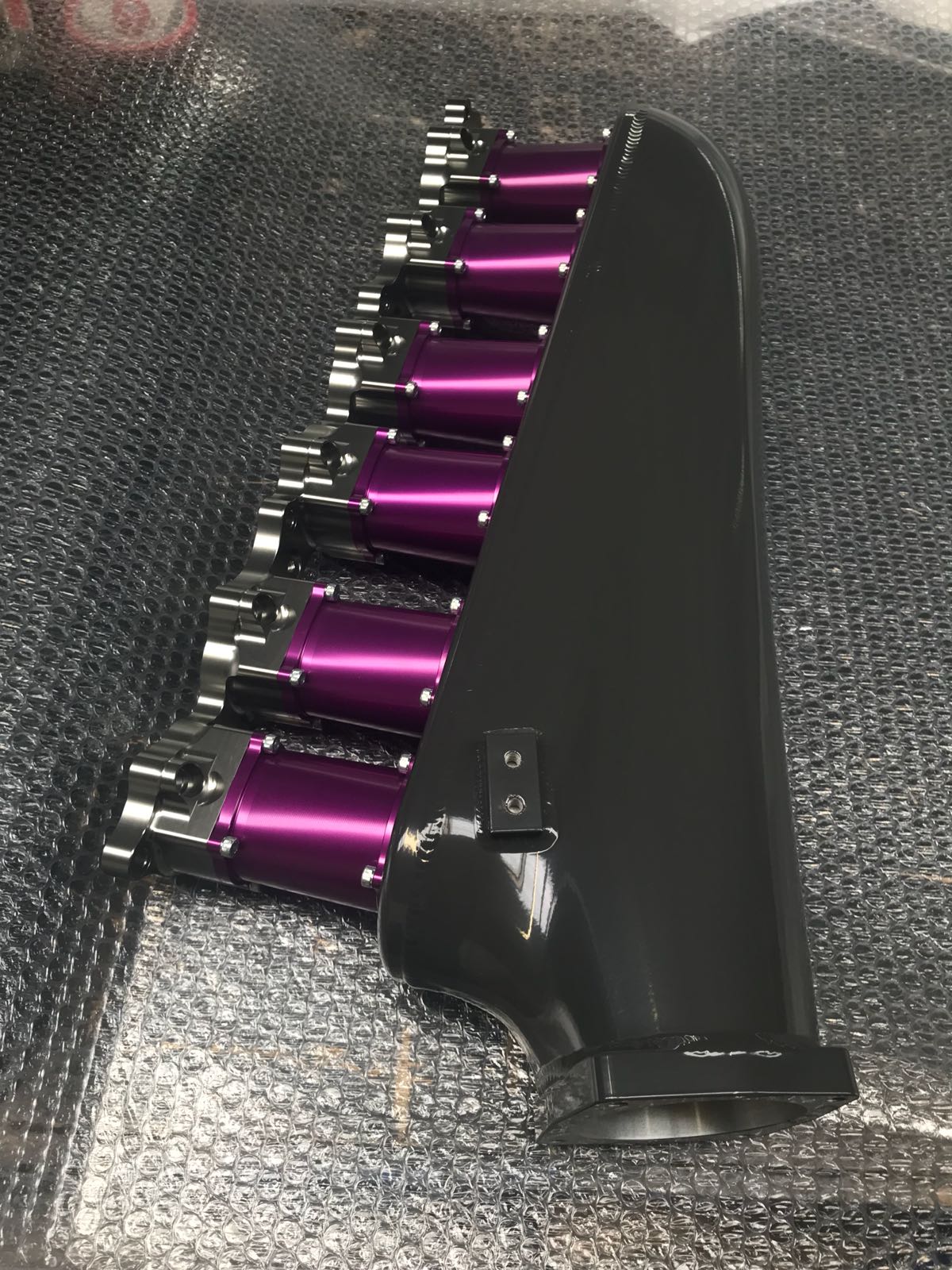 2JZ-GE  Inlet Manifiold